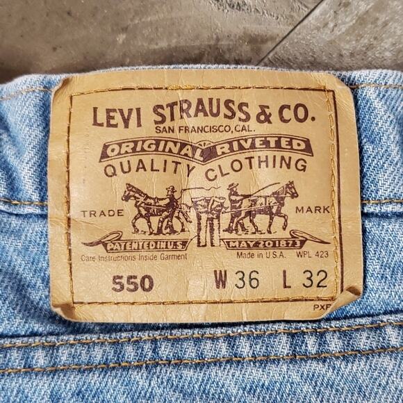 VTG 1992 Orange Tab Made in USA Light Wash 550 Cut Off Shorts, 33" waist - Picture 6 of 9